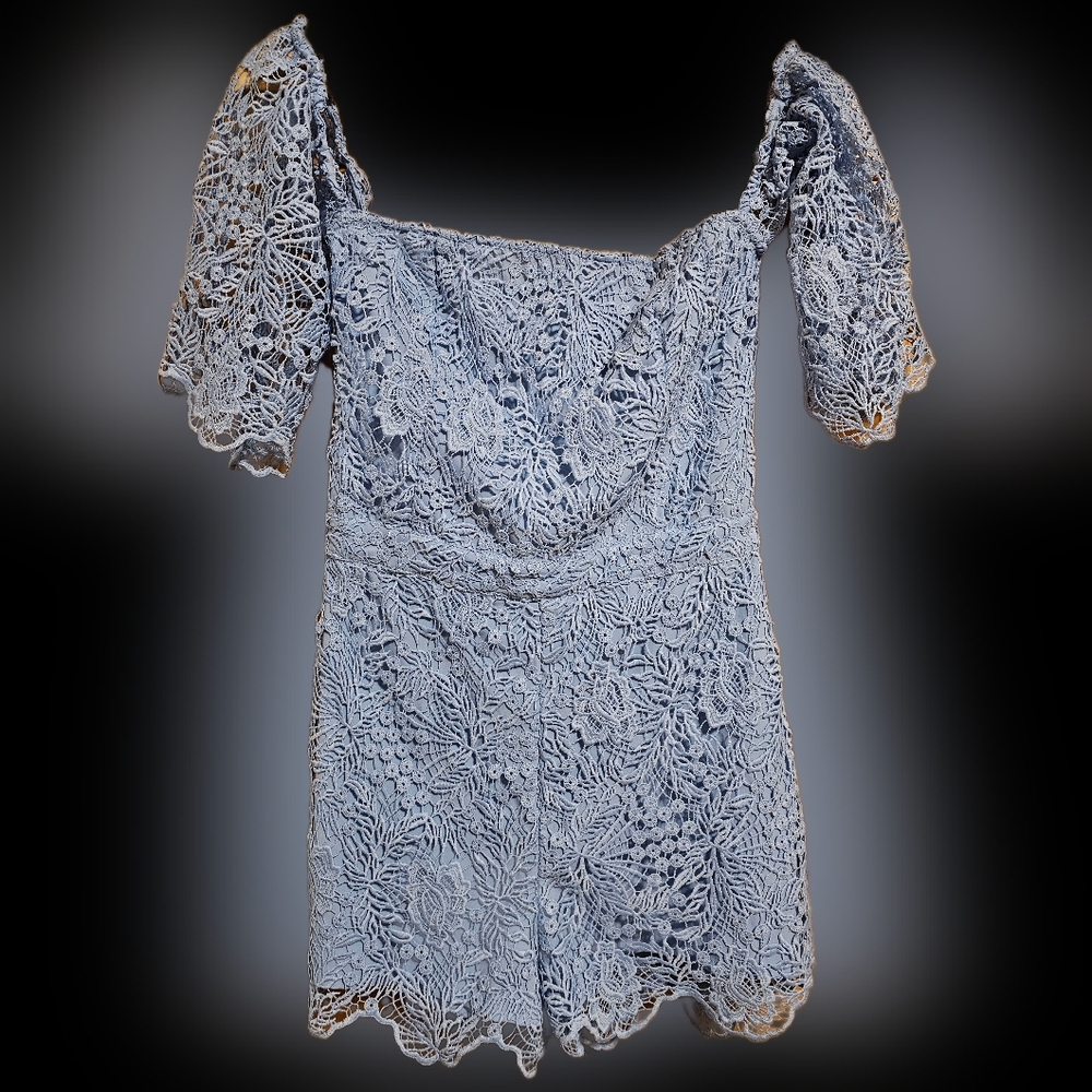 💙 140. Guess Los Angeles Size 4 Romper